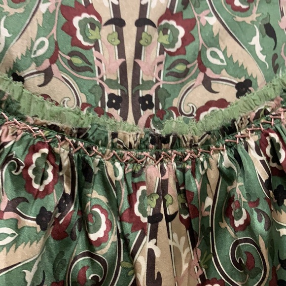 Anthropologie Style silk green art nouveau peasant top. Size M - Picture 2 of 6
